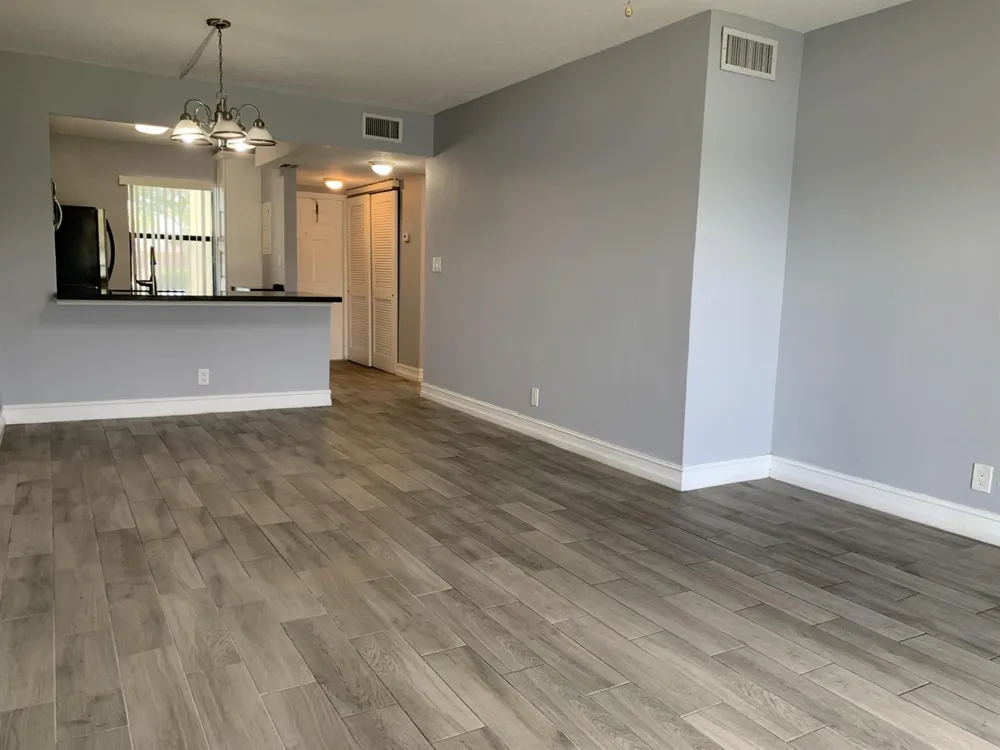 10011 Winding Lake Road #101 Sunrise, FL 33351