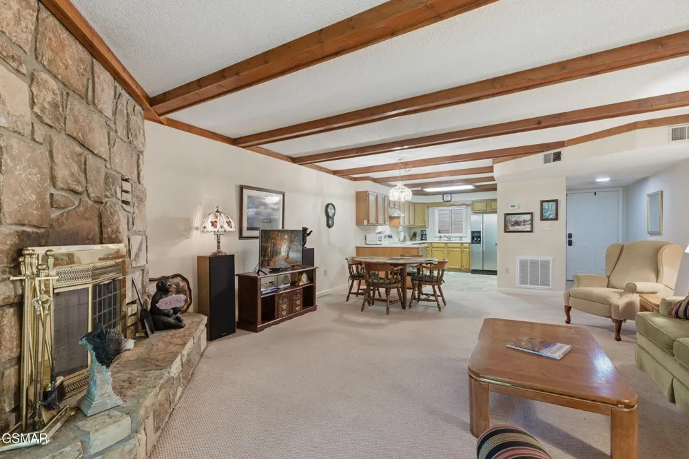 221 Woodland Road #310 Gatlinburg, TN 37738