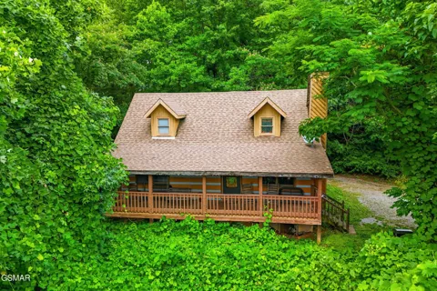 559 Crest Road