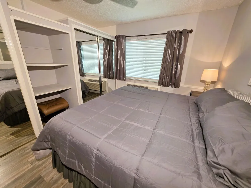 1865 MAZO MANOR #J3 Lutz, FL 33558