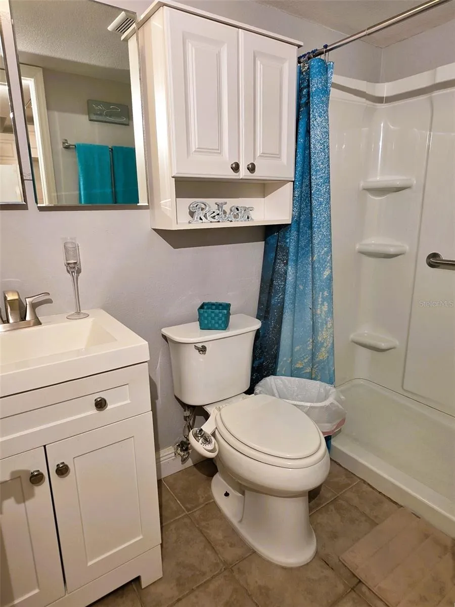 1865 MAZO MANOR #J3 Lutz, FL 33558