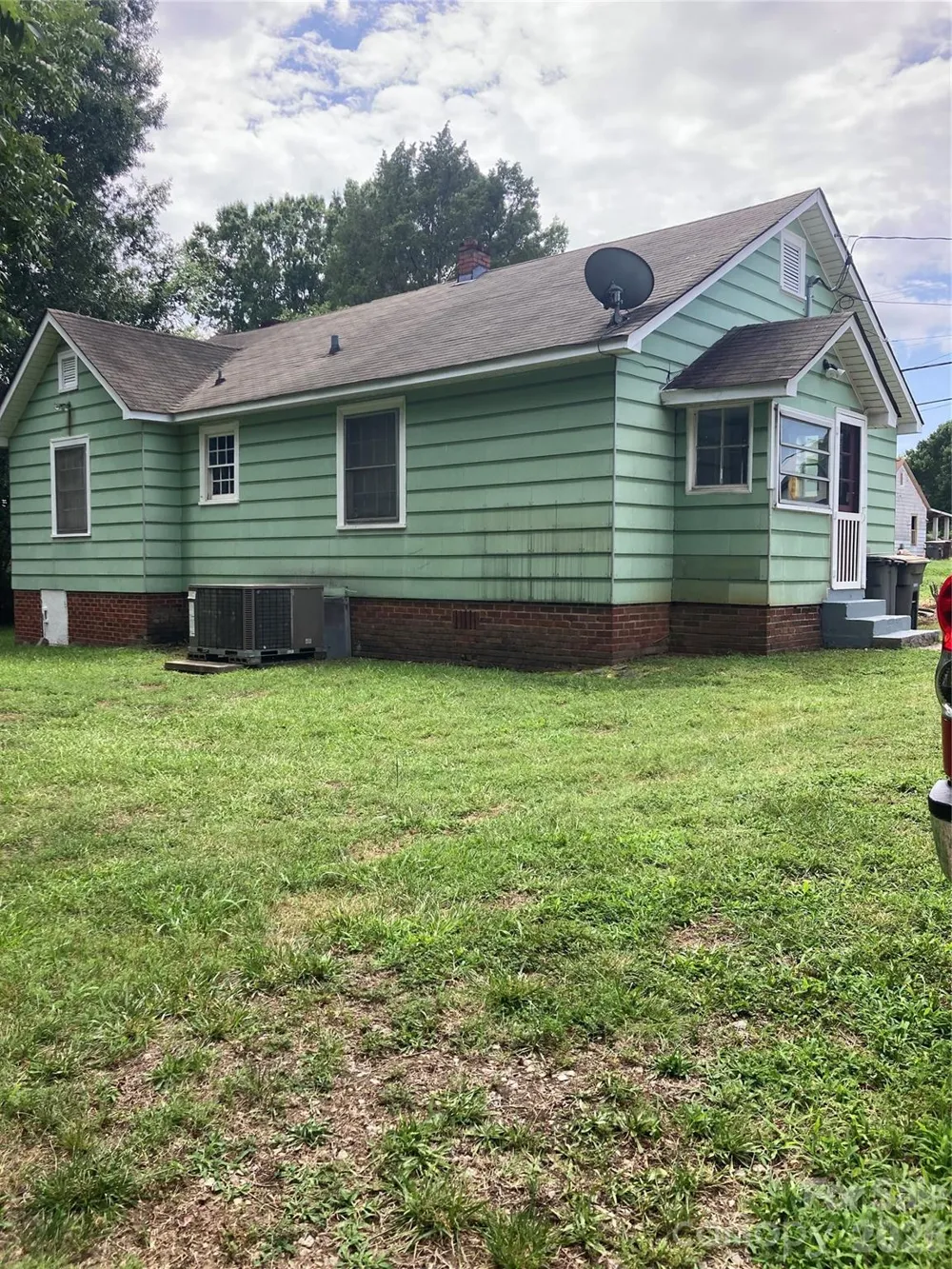 2407 Florida Avenue Kannapolis, NC 28083
