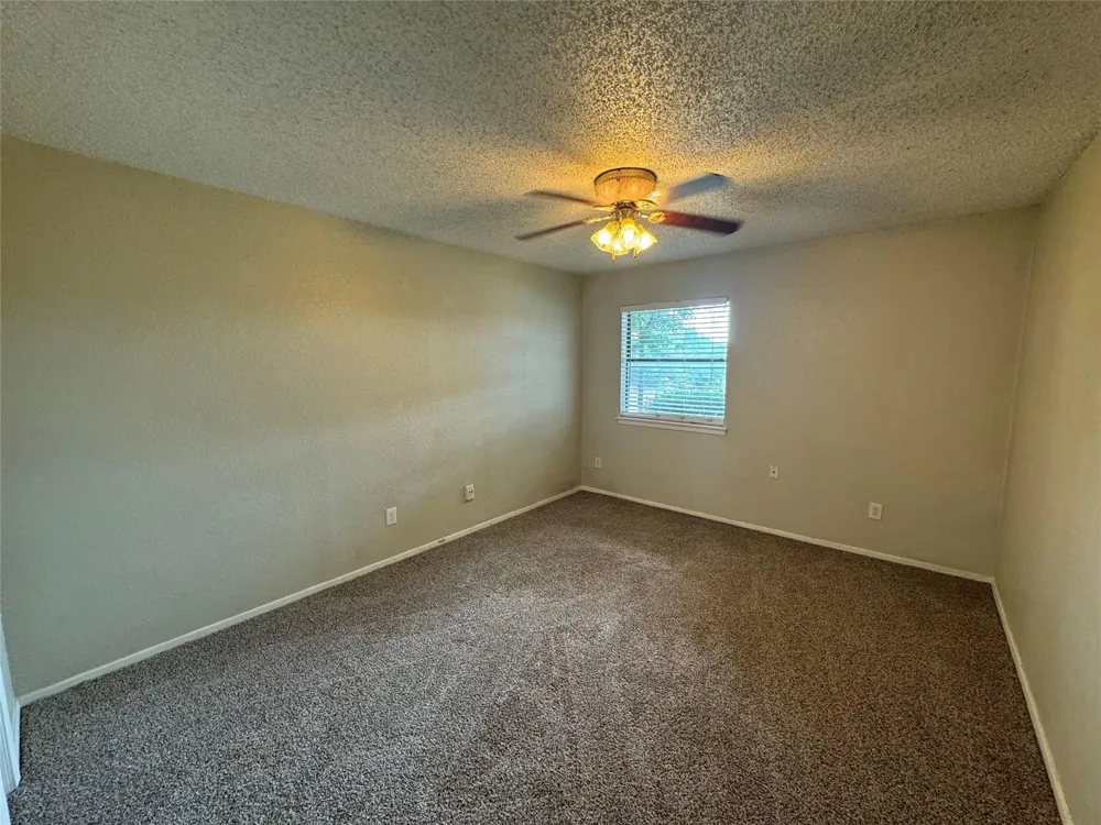 2721 Hurstview Drive #D Hurst, TX 76054
