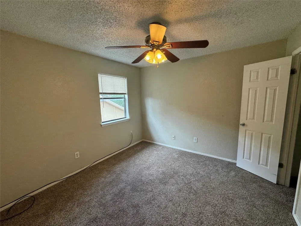 2721 Hurstview Drive #D Hurst, TX 76054