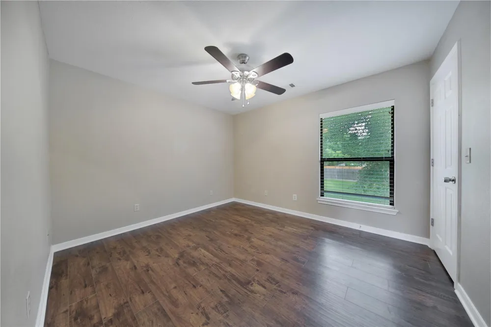 710 W Rollingwood Pinehurst, TX 77362