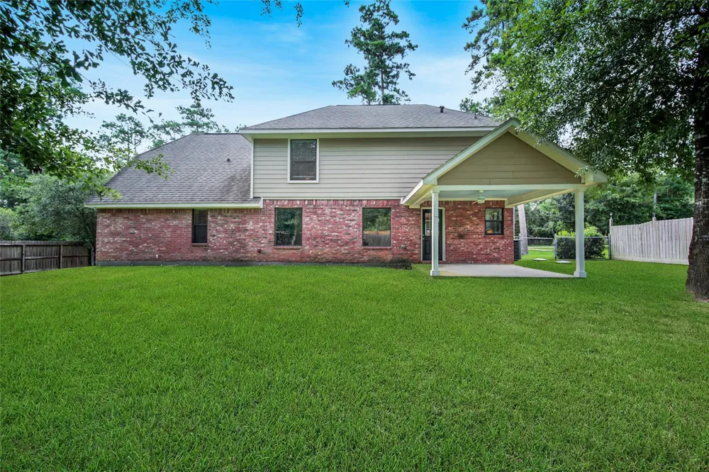 710 W Rollingwood Pinehurst, TX 77362