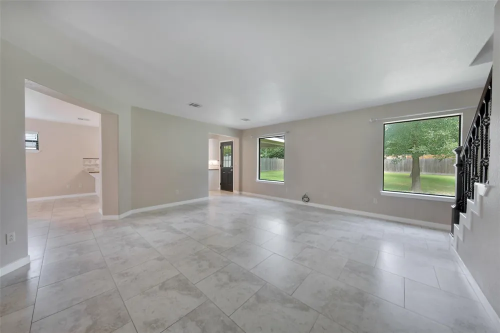 710 W Rollingwood Pinehurst, TX 77362