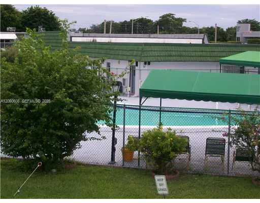 165 NE 203rd Ter #26 Miami Gardens, FL 33179