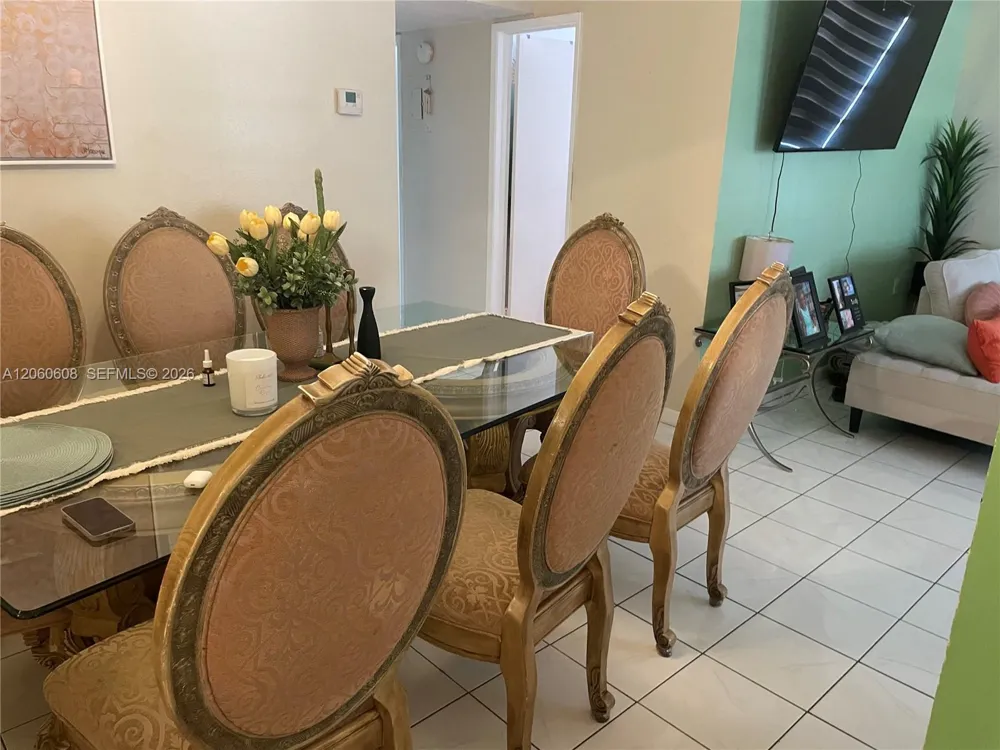 165 NE 203rd Ter #26 Miami Gardens, FL 33179