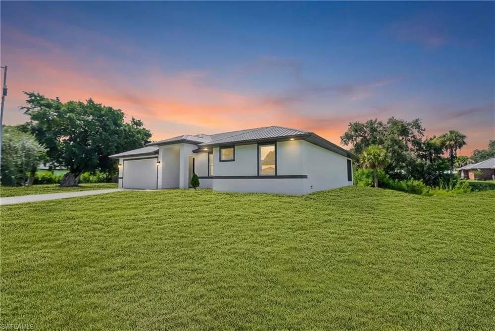 335 4th Avenue Labelle, FL 33935