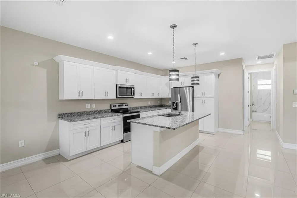 335 4th Avenue Labelle, FL 33935