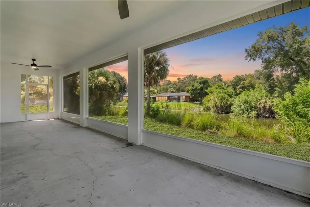335 4th Avenue Labelle, FL 33935