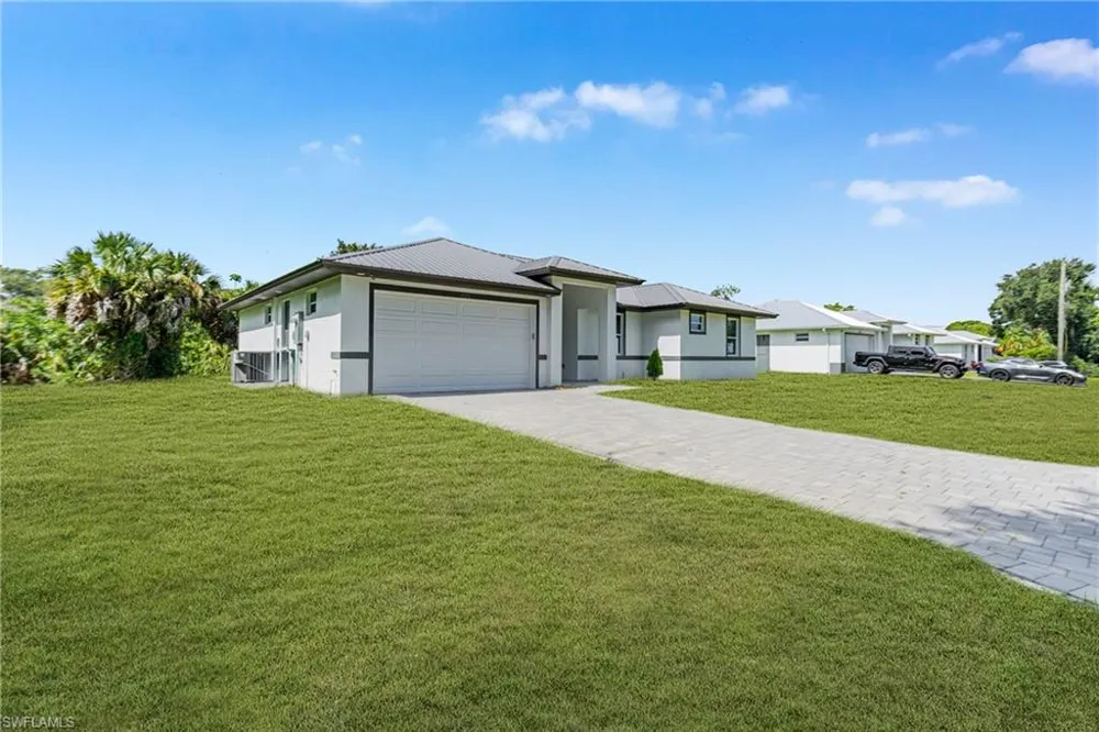 335 4th Avenue Labelle, FL 33935
