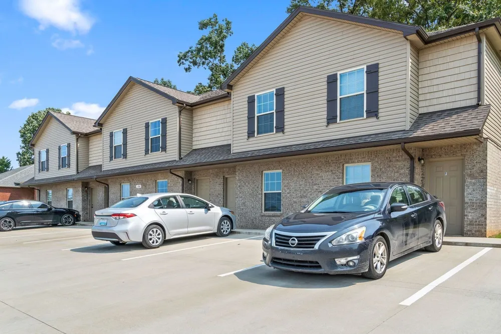 1269 Parkway Pl #C Clarksville, TN 37042