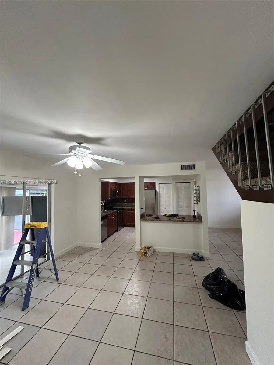 9224 SW 4th Ter Miami, FL 33174