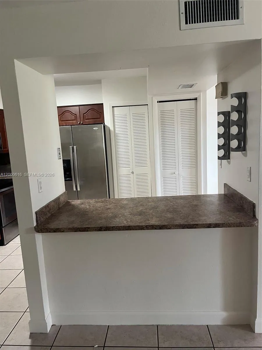 9224 SW 4th Ter Miami, FL 33174
