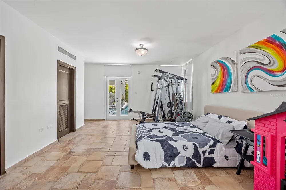 35 PASEO LAS PALMAS Dorado, PR 00646