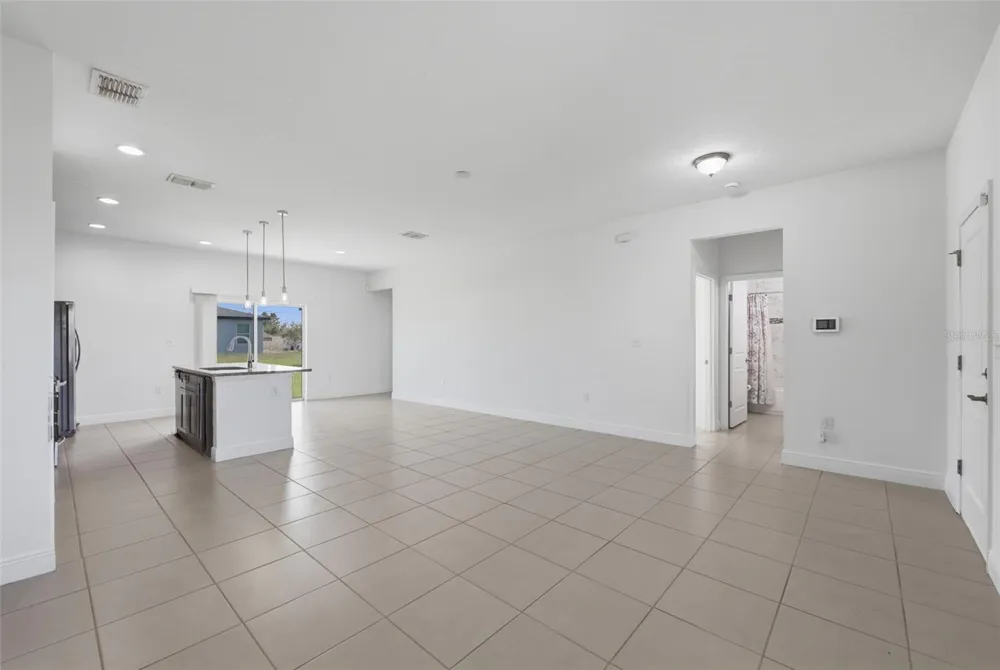 304 BEGONIA COURT Poinciana, FL 34759