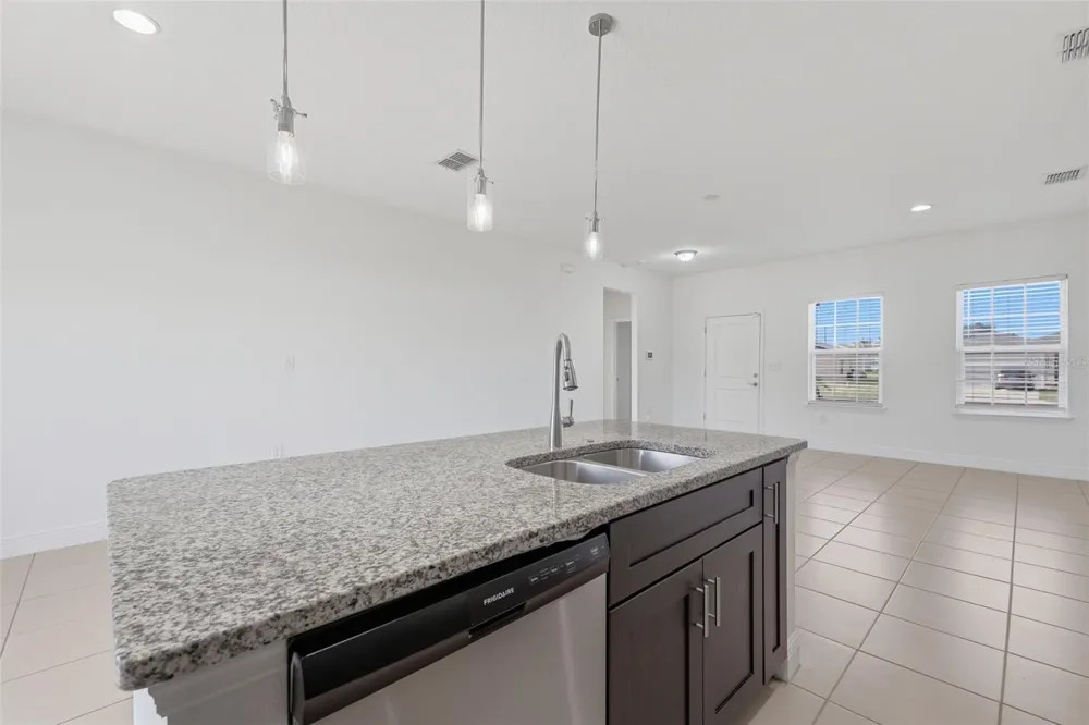 304 BEGONIA COURT Poinciana, FL 34759