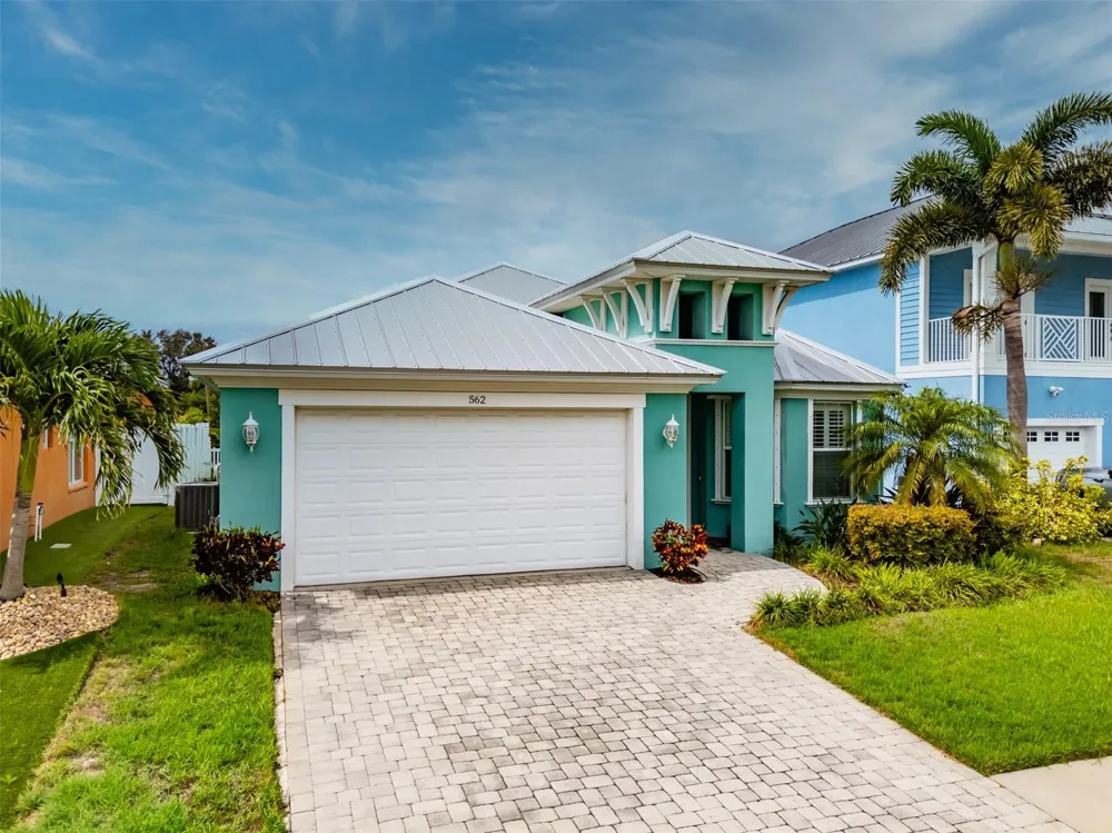 562 BIMINI BAY BOULEVARD Apollo Beach, FL 33572