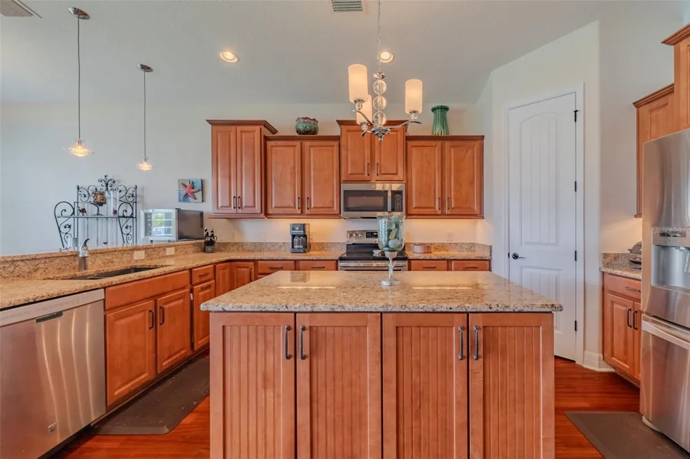 562 BIMINI BAY BOULEVARD Apollo Beach, FL 33572