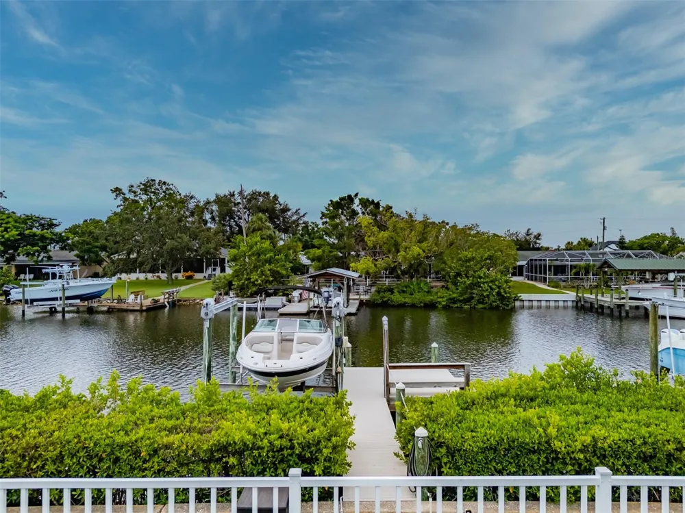 562 BIMINI BAY BOULEVARD Apollo Beach, FL 33572