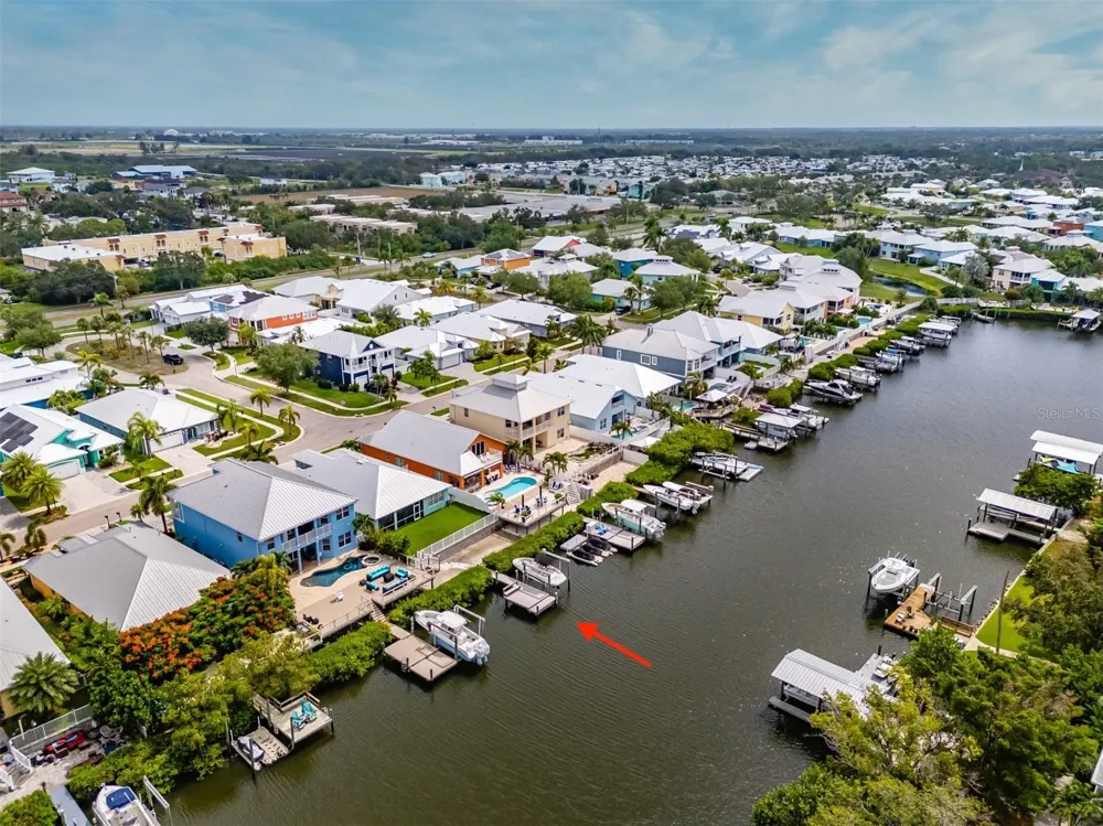 562 BIMINI BAY BOULEVARD Apollo Beach, FL 33572