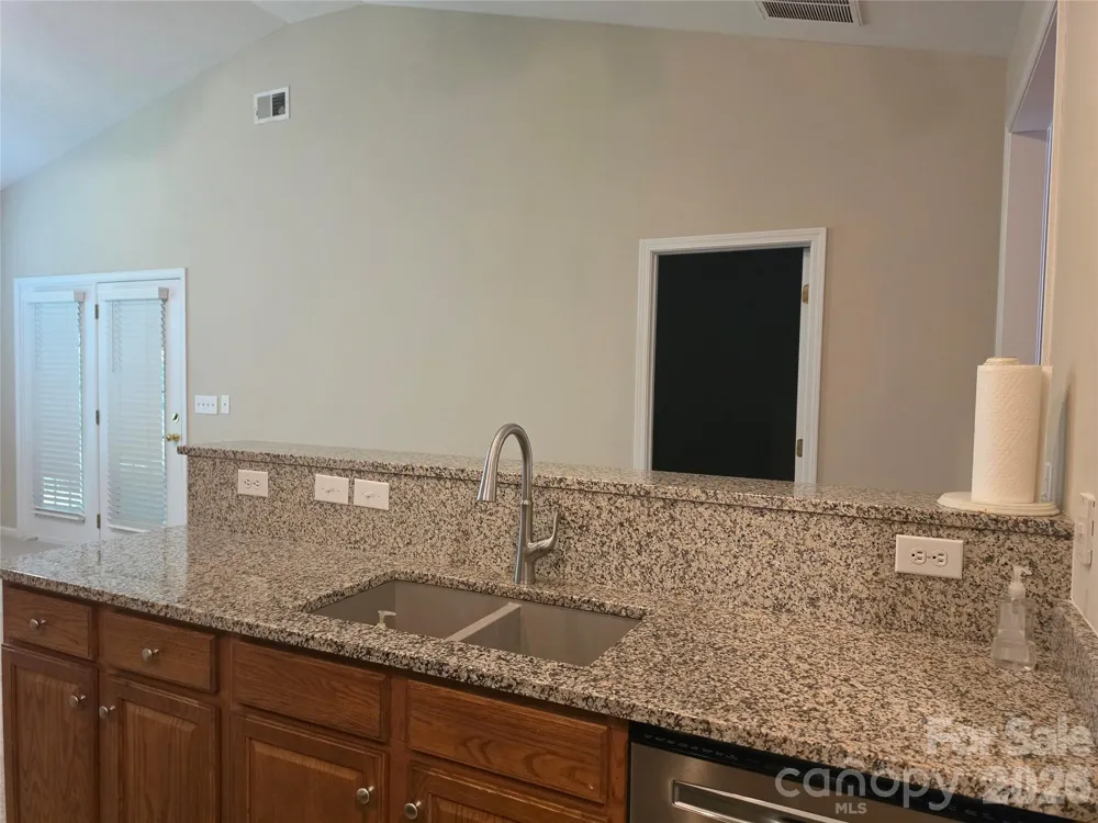 4715 Stoney Brook Lane #21 Harrisburg, NC 28075
