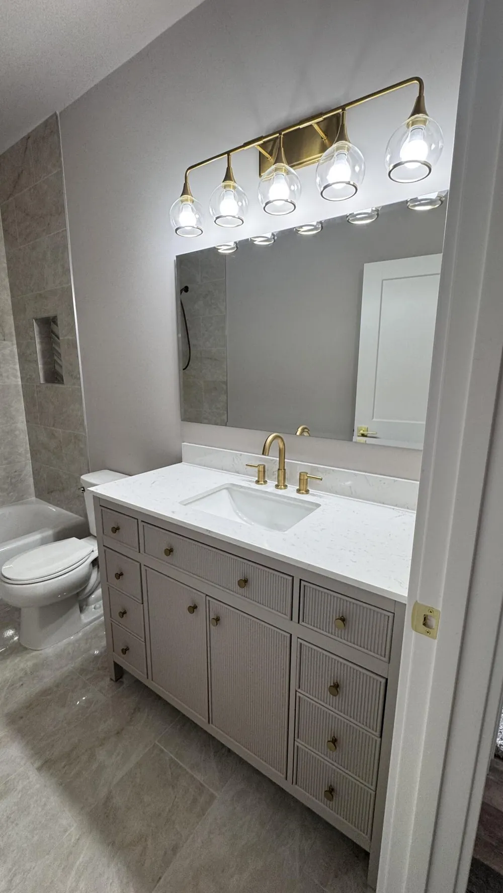 30821 Lower Ridge Drive New Boston, MI 48164