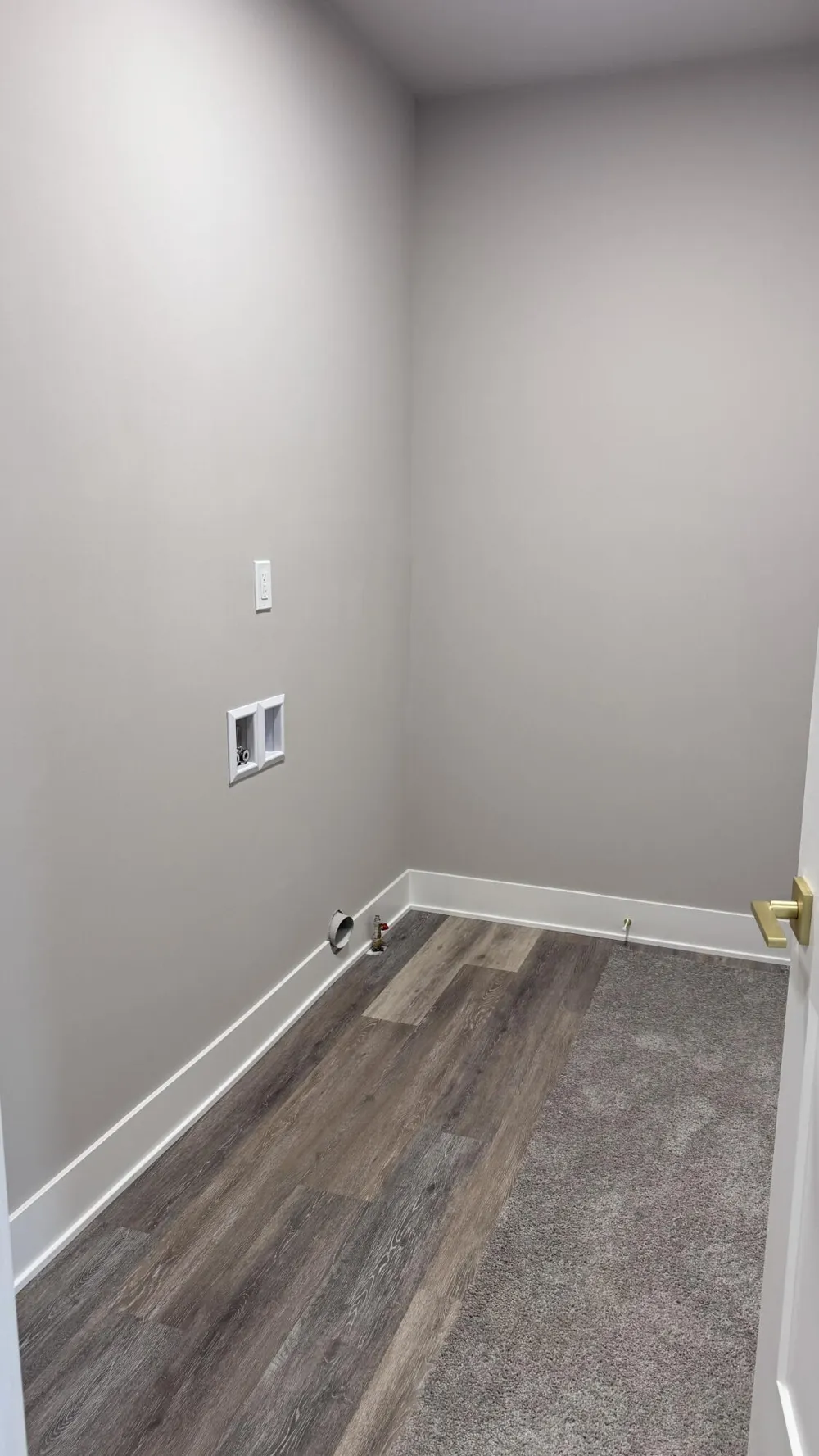 30821 Lower Ridge Drive New Boston, MI 48164