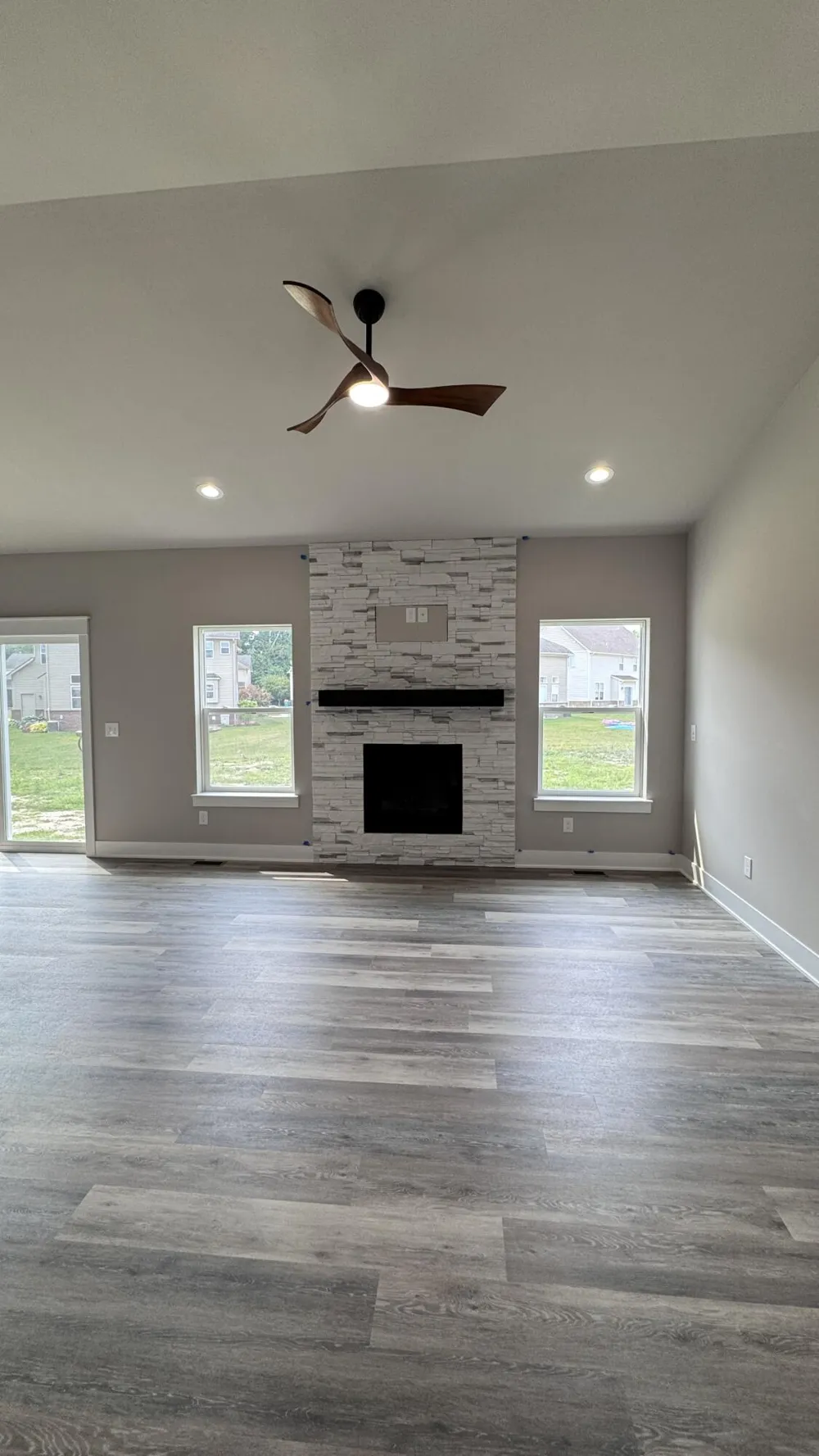 30821 Lower Ridge Drive New Boston, MI 48164
