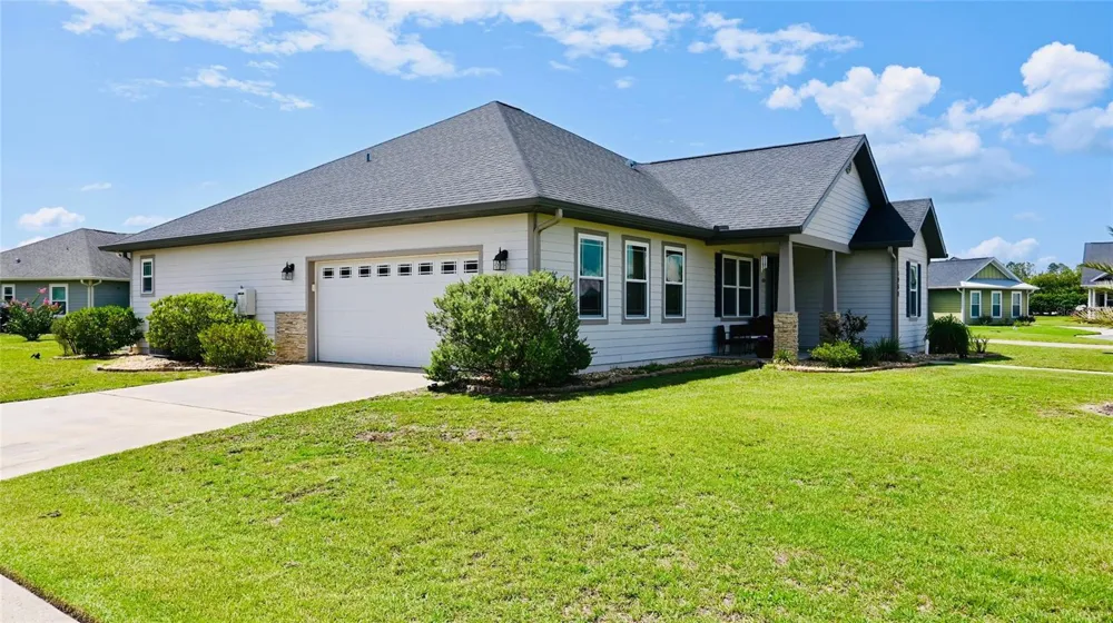 1960 SW 247TH WAY Newberry, FL 32669