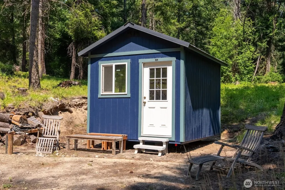 84 Three Seasons Road Winthrop, WA 98862