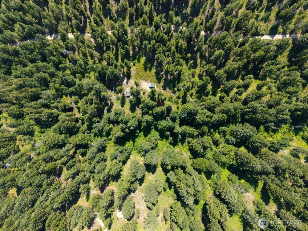 84 Three Seasons Road Winthrop, WA 98862