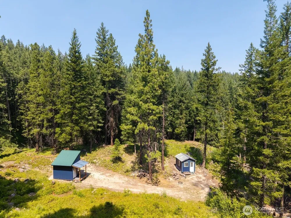 84 Three Seasons Road Winthrop, WA 98862