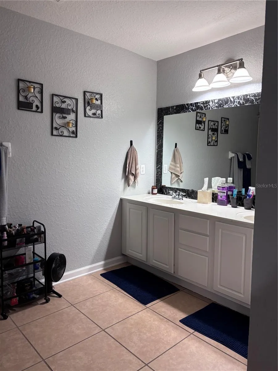 1121 LOYOLA COURT Sanford, FL 32771