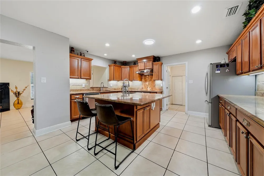 3006 W SAINT CONRAD STREET Tampa, FL 33607