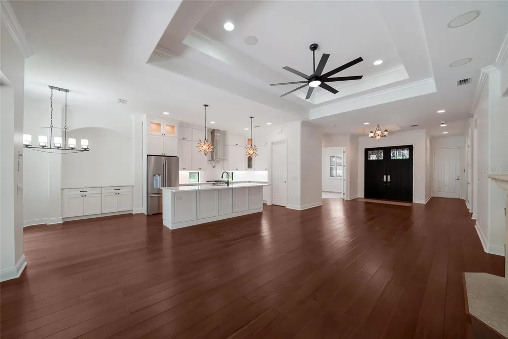 15308 HELMSDALE PLACE Lakewood Ranch, FL 34202