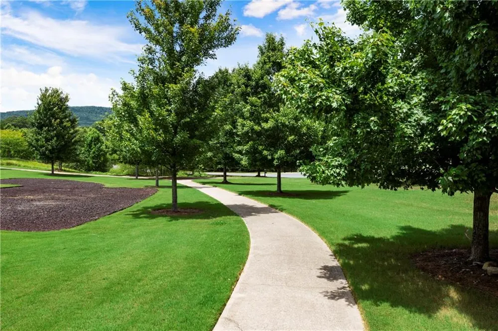 213 Little Coyote Loop Waleska, GA 30183