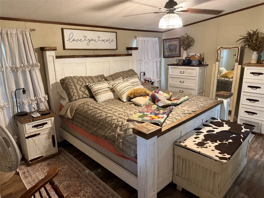 1590 Highway 588 Comanche, TX 76442