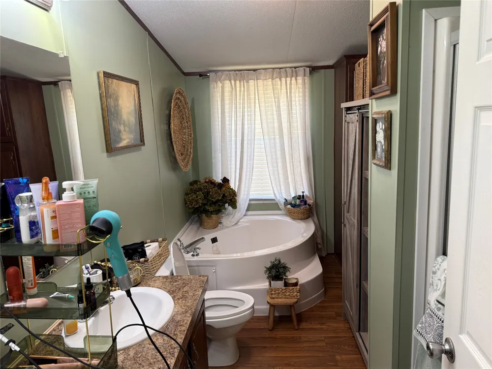 1590 Highway 588 Comanche, TX 76442