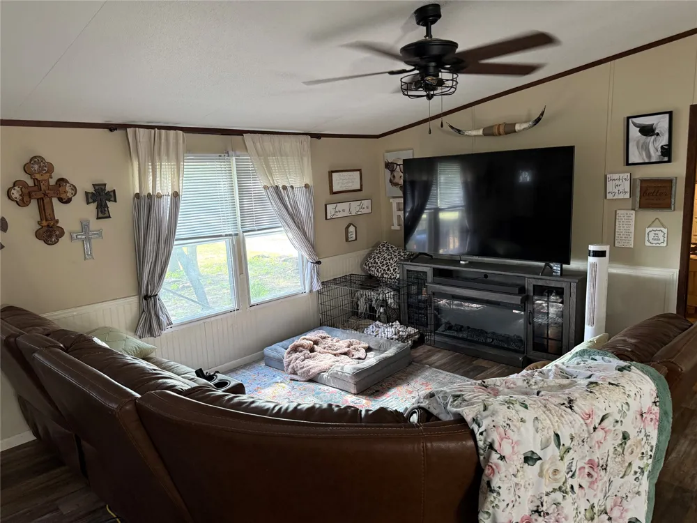 1590 Highway 588 Comanche, TX 76442