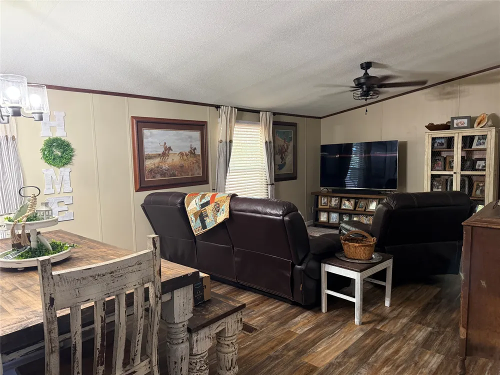 1590 Highway 588 Comanche, TX 76442