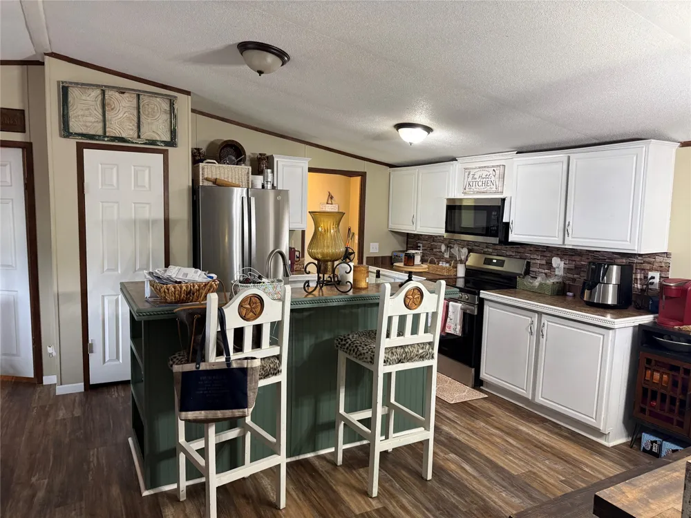 1590 Highway 588 Comanche, TX 76442
