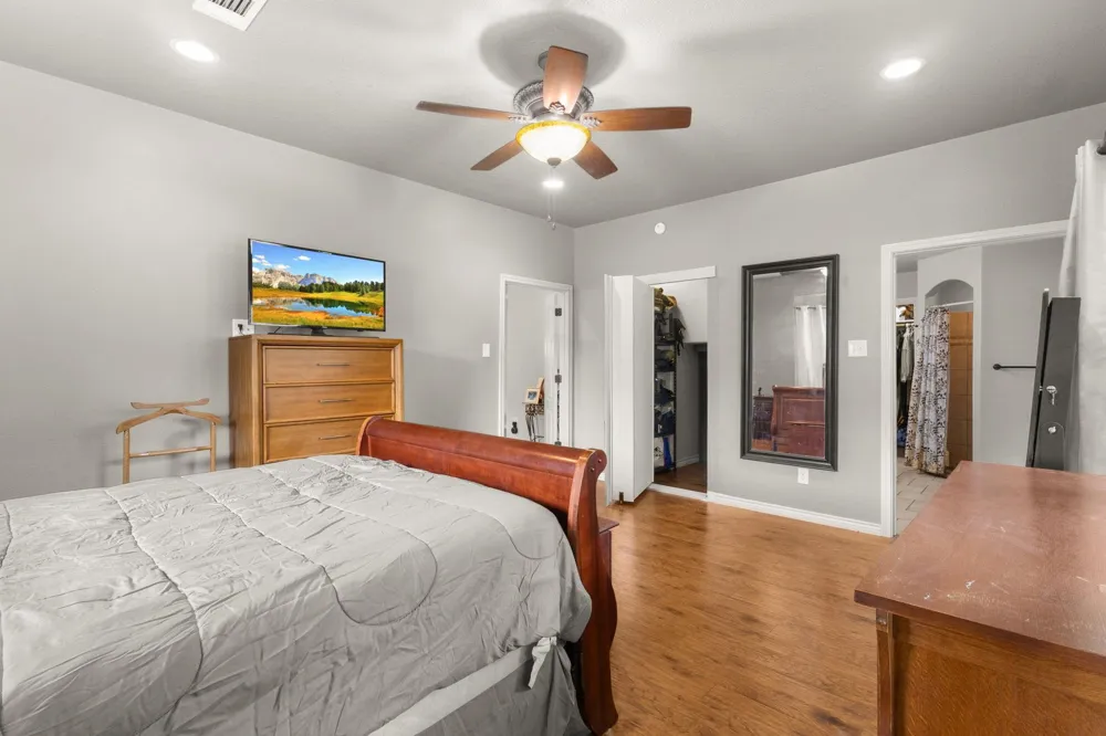1308 Boyd Avenue Port Neches, TX 77651