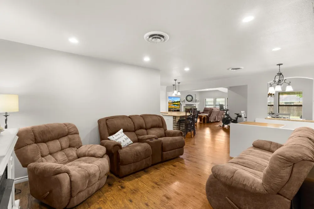 1308 Boyd Avenue Port Neches, TX 77651