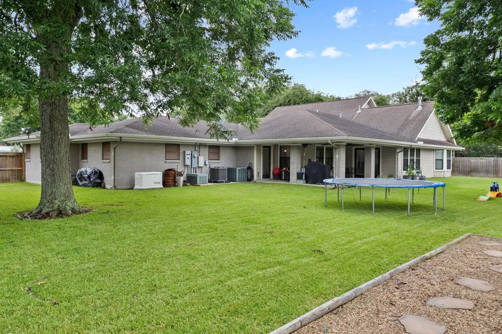 1308 Boyd Avenue Port Neches, TX 77651