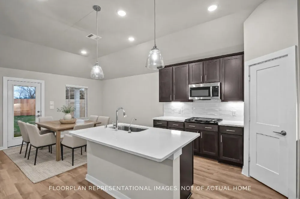 554 Bluebell Maiden Court Magnolia, TX 77354