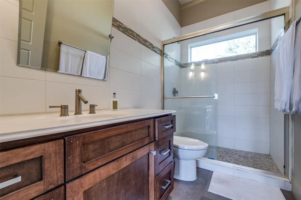 68 Edgewater Way Point Blank, TX 77364