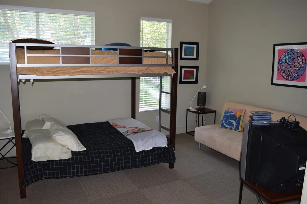 68 Edgewater Way Point Blank, TX 77364
